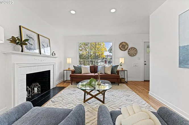 5514 N Syracuse St — Photo 5