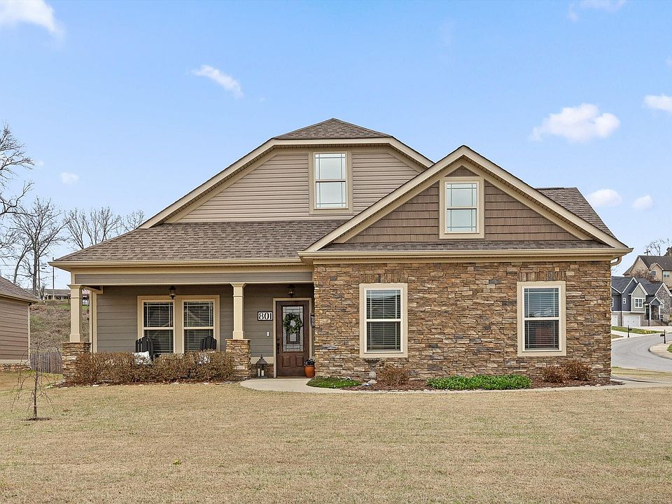 1st image of 801 Live Oak Rd