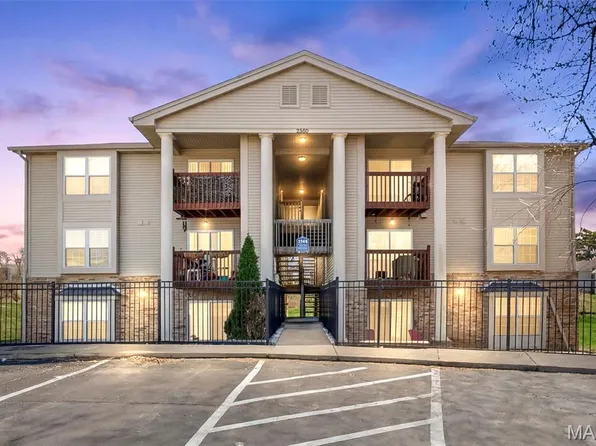 2560 Creve Coeur Mill Rd APT 12, Maryland Heights, MO 63043