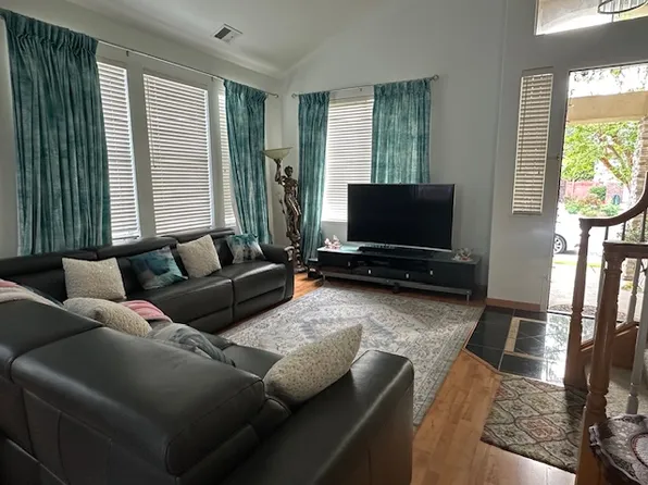 34304 Marjoram Loop, Union City, CA 94587