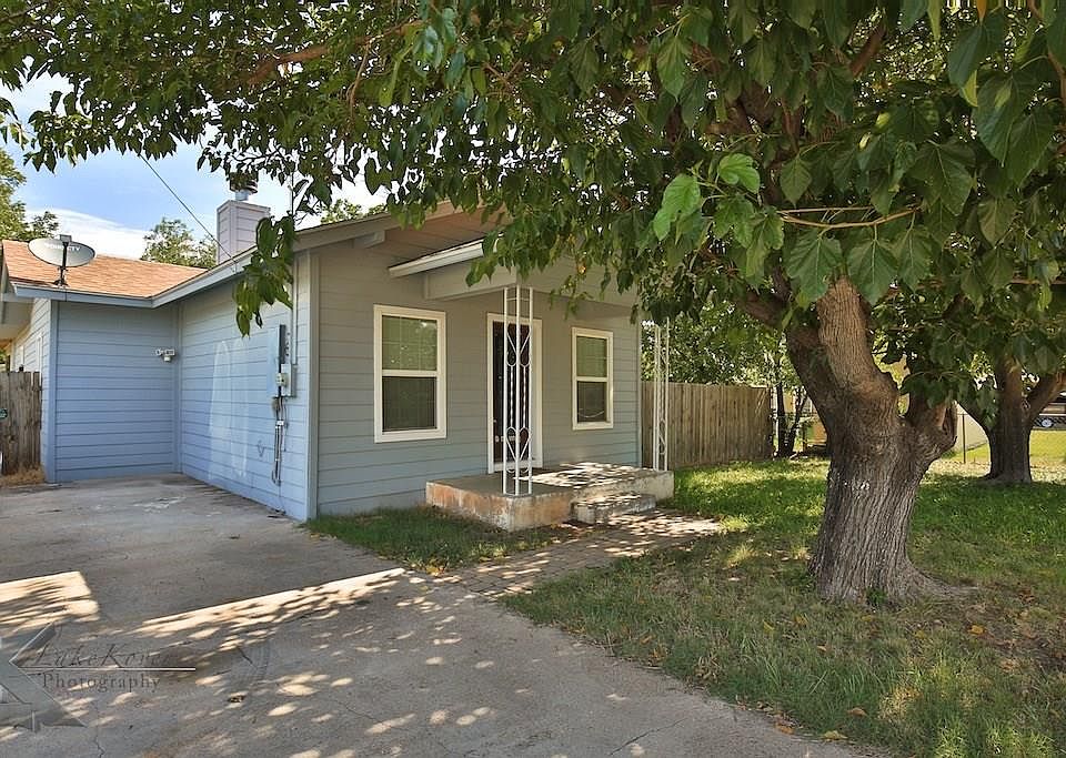 1st image of 418 Oscar St