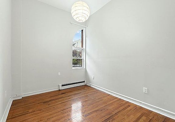 4th image of 120 S 4th Pl #A1