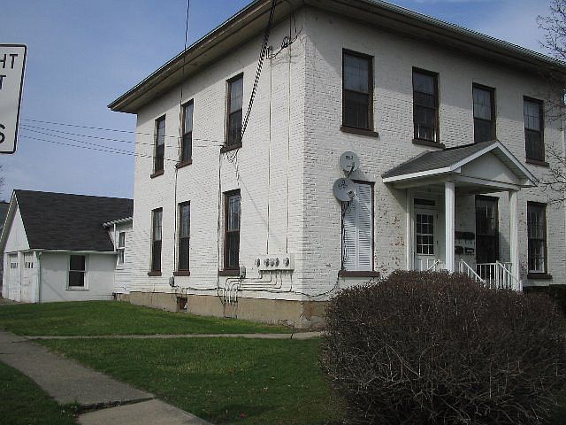 2nd image of 34 W Morris St