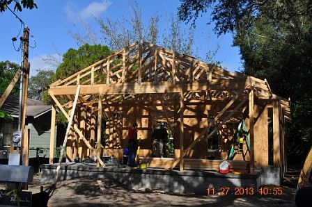 4th image of 1308 E Giddens Ave