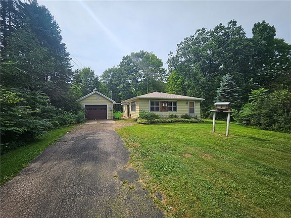 2nd image of 912 Johnson Road