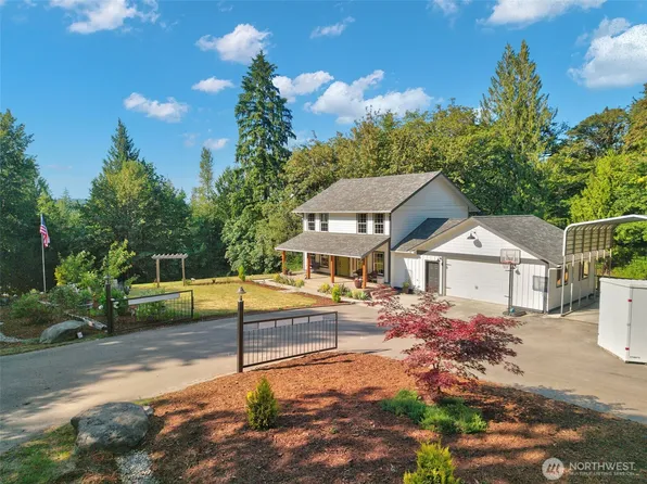8843 Clearwater Lane SE, Port Orchard, WA 98367