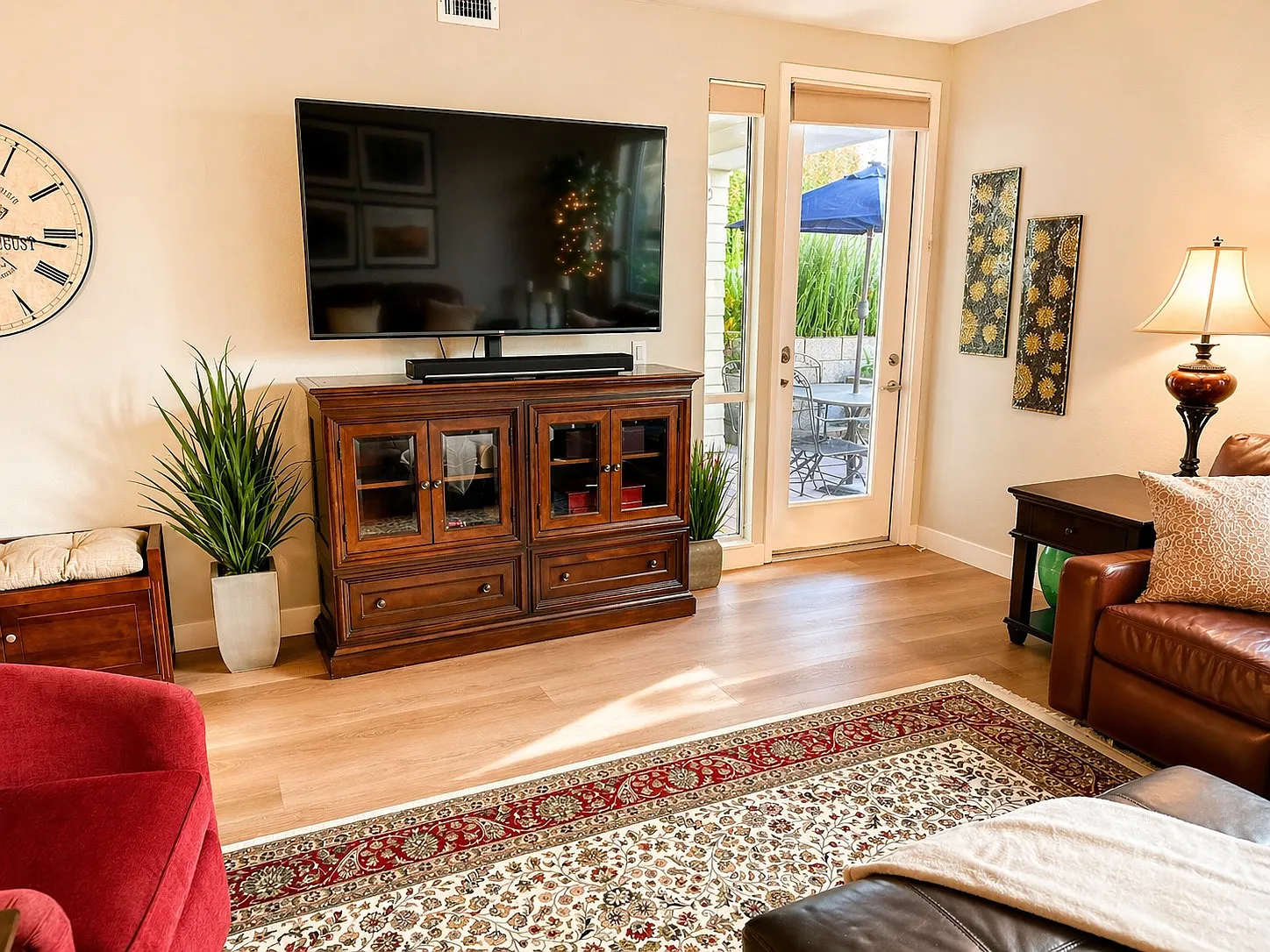 2 bed, 1371 sqft, $4,800 — Photo 4
