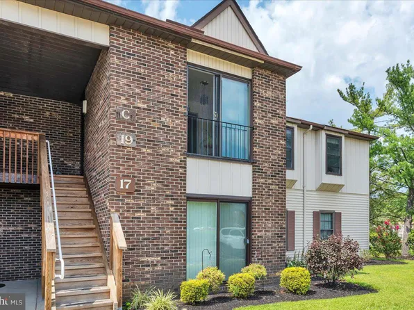 19 Chelsea Ct, Sewell, NJ 08080