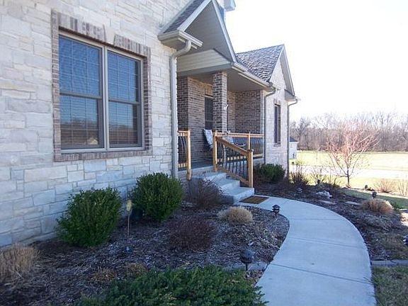 2nd image of 692 Royal Oak Ct