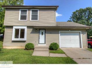 5911 Ellendale Dr, Lansing, MI 48911