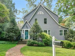 32 Begg Dr, Chappaqua, NY 10514