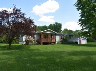 2147 Woodland Rd, Linesville, PA 16424