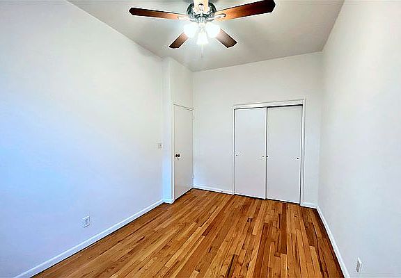 5th image of 70 W 71st St APT 3A