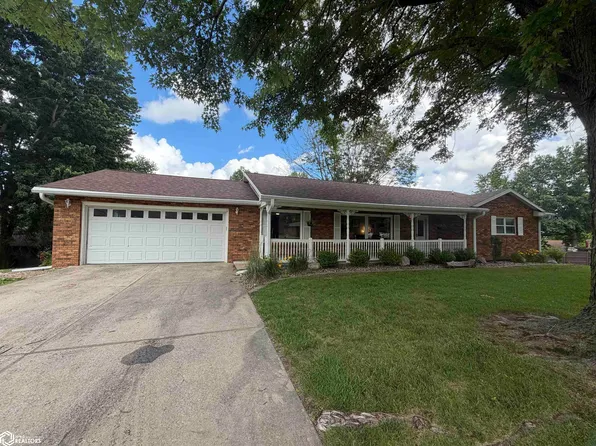 2072 Golfview Cir, Centerville, IA 52544