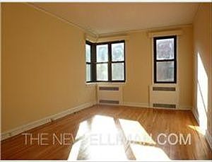 4th image of 40 Prospect Park W APT 6D