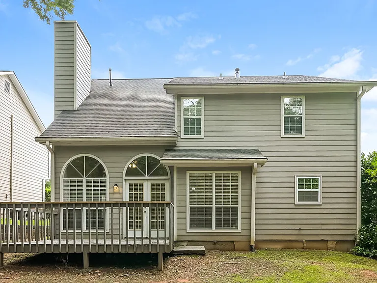 2092 Wedgewood Dr — Photo 17