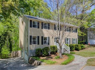 604 Green Valley Dr SE, Smyrna, GA 30082
