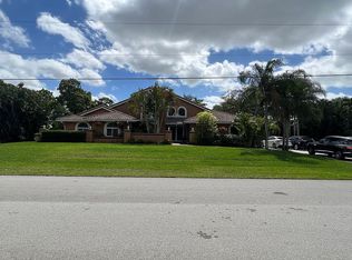 11400 SW 3rd St, Plantation, FL 33325
