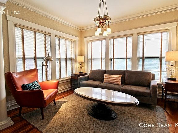 3rd image of 3818 Walnut St #3N