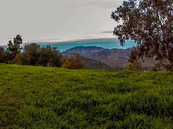 39426 Clover Ln, Squaw Valley, CA 93675