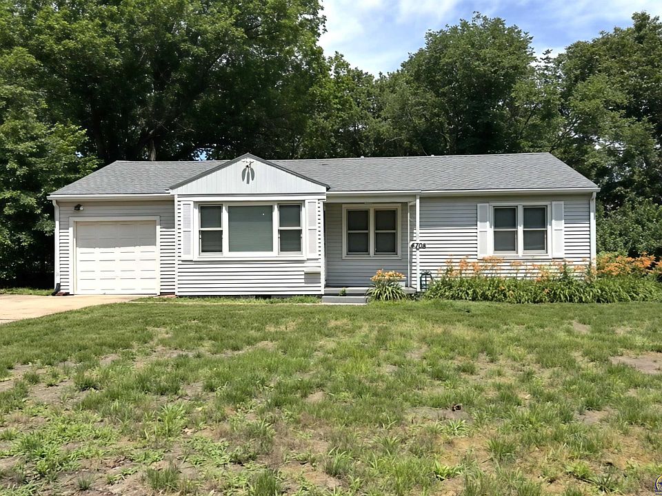 1st image of 4708 SW 18th Ter