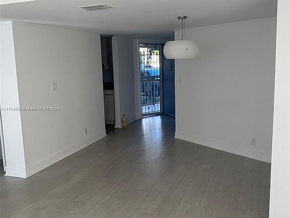 2nd image of 20400 W Country Club Dr APT 105