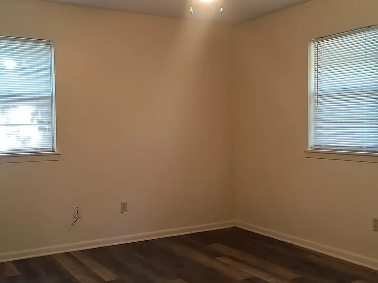 7211 Rustic Cir — Photo 15