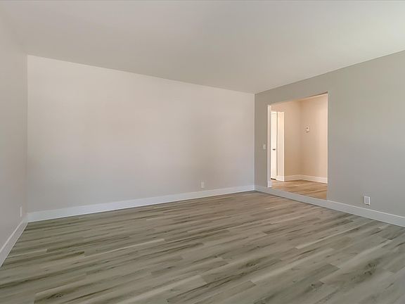5th image of 510 Alberta Ave