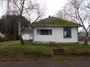 411 S Swiegle Ave, Molalla, OR 97038