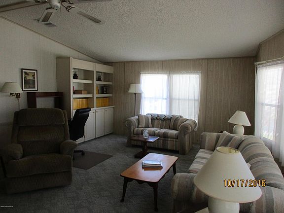 2nd image of 571 Dolphin Cir