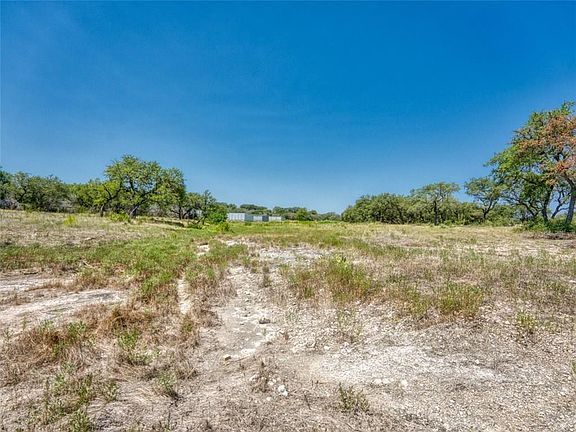 5th image of 600 County Road 414