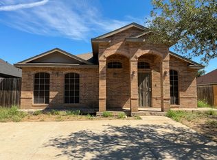 521 Mercado Ln, Laredo, TX 78043