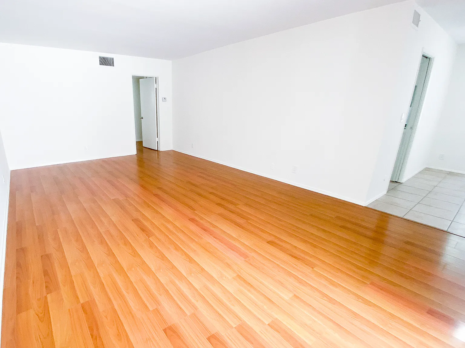 2 bed, 1500 sqft, $3,500 — Photo 2