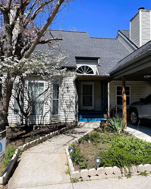 1st image of 5 Blue Water Cir