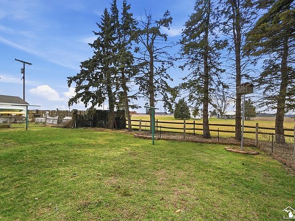 5th image of 7227 Stadler Rd