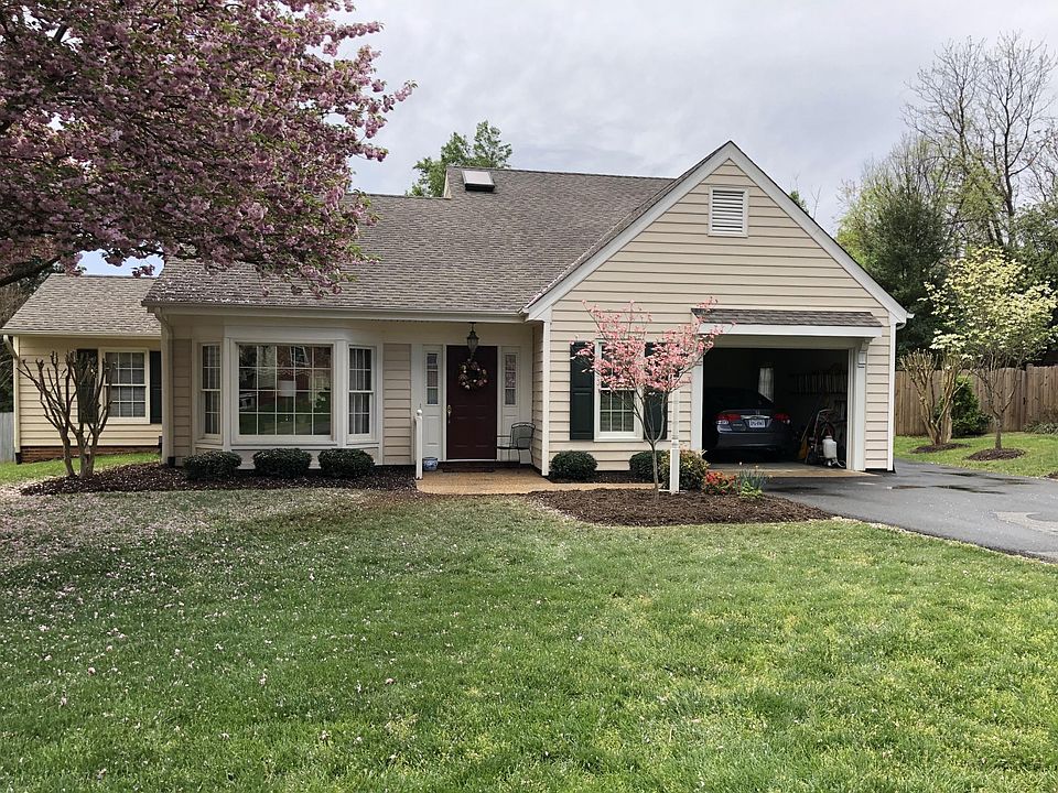 Beautiful updated home with open floor plan and private back yard on quiet cul-de-sac in walkable neighborhood and close and convenient to everything!