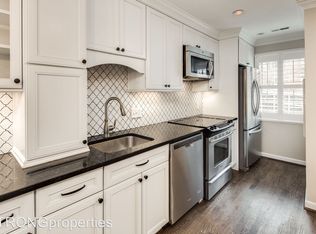 678 S Columbus St, Alexandria, VA 22314