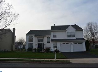 16 Jennifer Ln, Burlington, NJ 08016