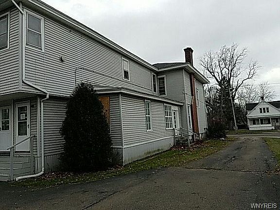 3rd image of 762 Central Ave