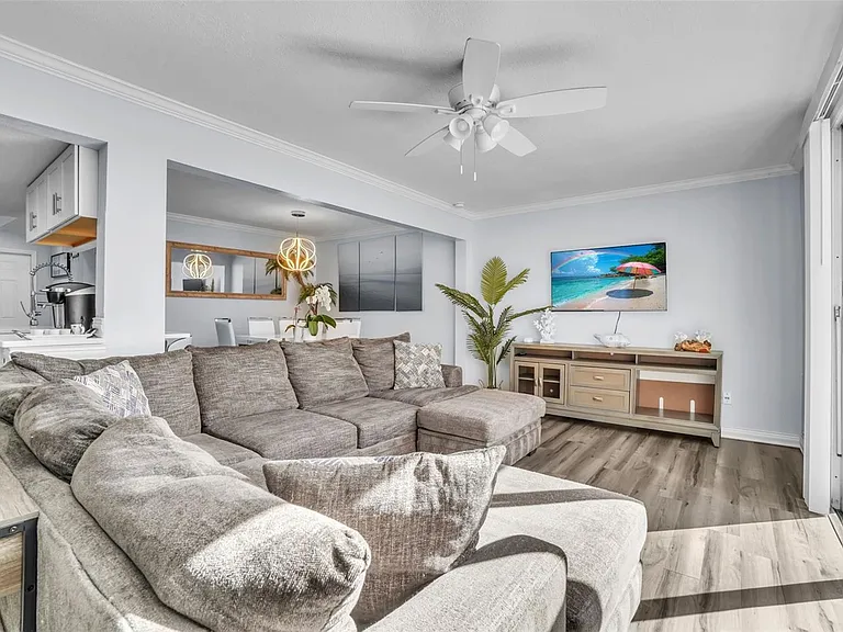 Orchid Dr — Photo 10