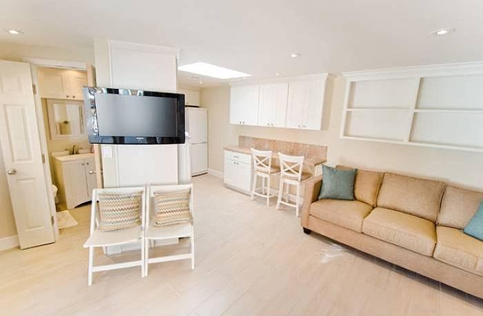 1st image of 8155 Camino Del Oro #B