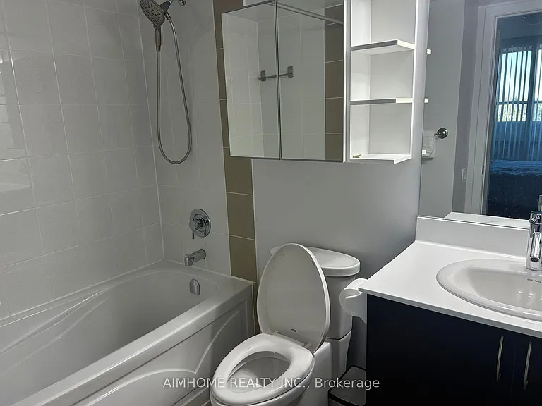 5162 Yonge St #515 — Photo 13