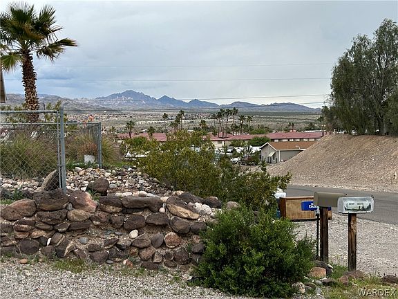 4th image of 1579 Garnet Lane