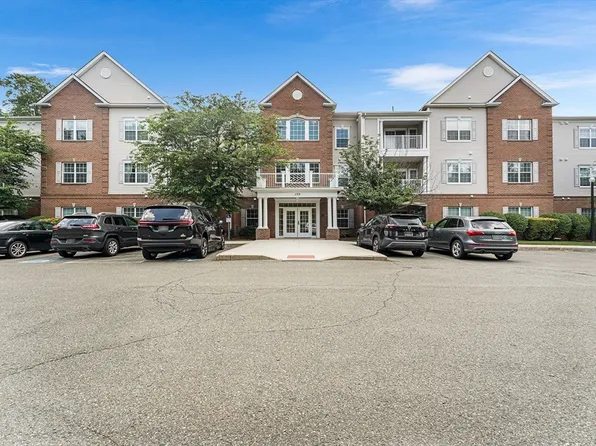 170 Haverhill St Unit 133, Andover, MA 01810