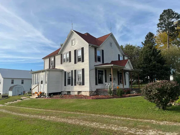102 S Rock City Rd, German Valley, IL 61039