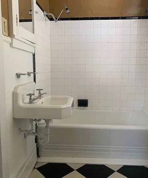 1409 N Front St #2 — Photo 8