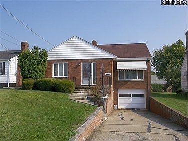 2nd image of 1360 Aberdeen Ave