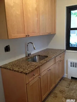 Sold by Prime Realty | media 1