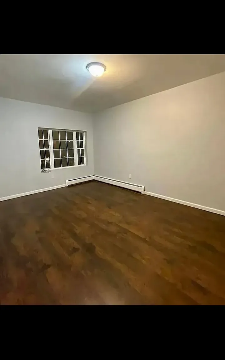 2 bed, $1,800 — Photo 2