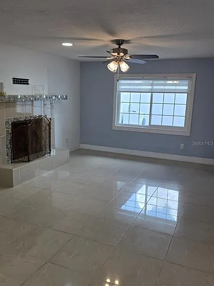 1703 Paradise Dr — Photo 12